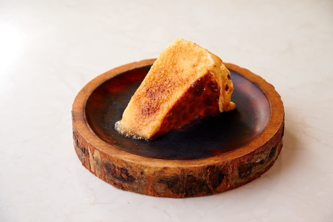 おつまみバスクチーズケーキ
